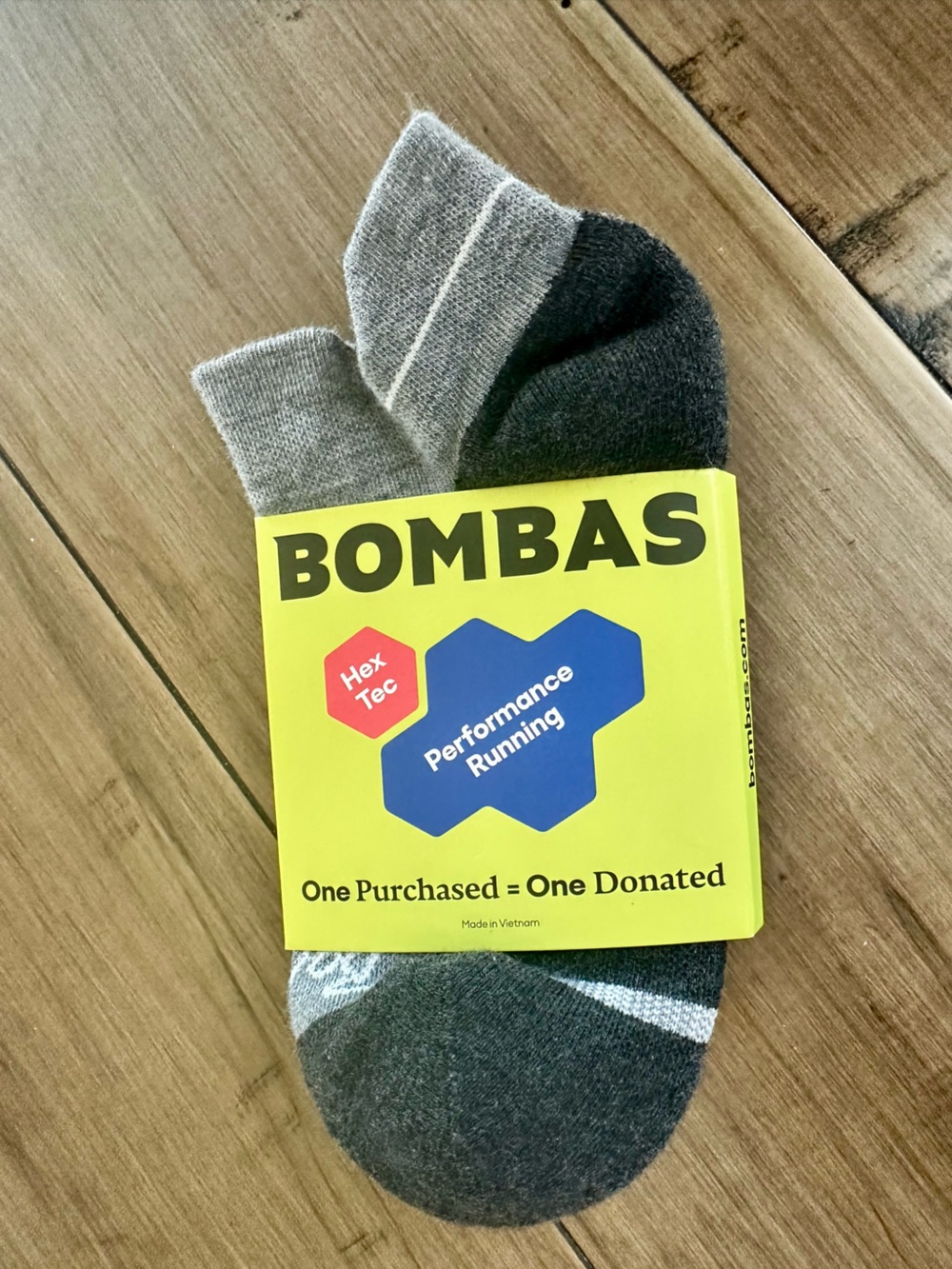 Women’s Bombas Performance Running Socks - Dark Gray & Light Gray